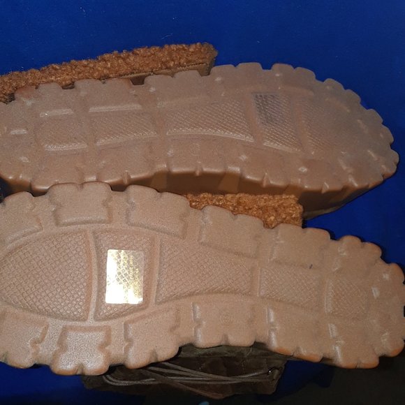 WALK  ON THE MOON PLATFORM BOOTS ( BRAND NEW ! ) - Picture 5 of 6